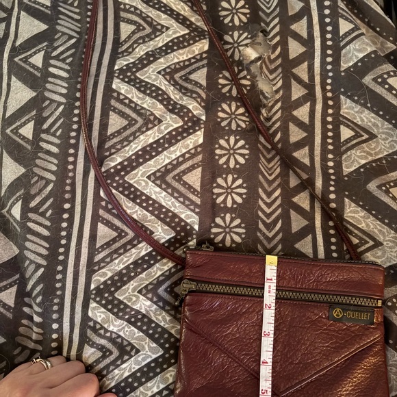 Burgundy Textured Leather Crossbody Bag with Angular Stitching - Picture 6 of 6